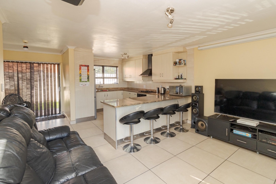 3 Bedroom Property for Sale in Northpine Western Cape